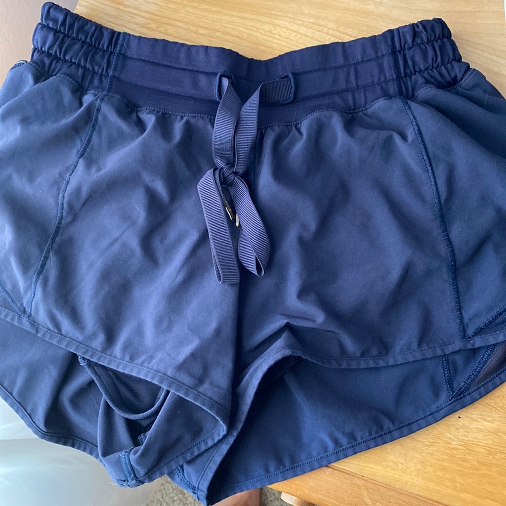 lululemon hotty hot shorts